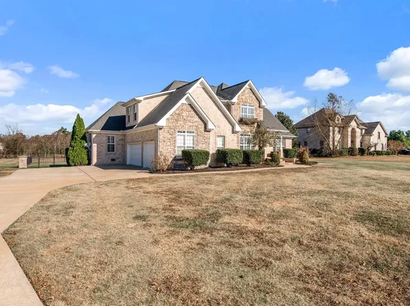 132 Blue Ribbon Trl, Christiana, TN 37037