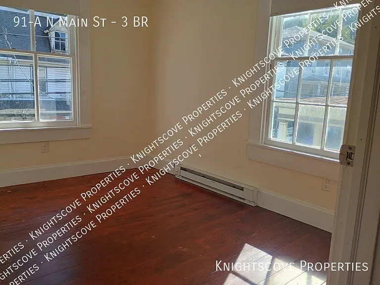 91A N Main St #3 BR — Photo 33