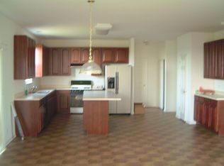 3122 Whirlaway Ln, Montgomery, IL 60538