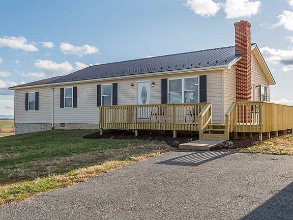 2nd image of 8099 Baxter Ln