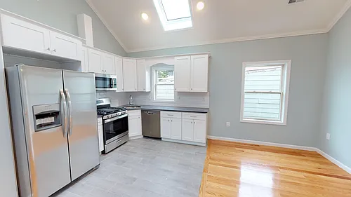 336 Forrest St #2 Photo 1