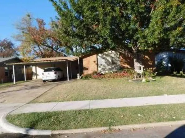 2813 Vassar Dr, Irving, TX 75062