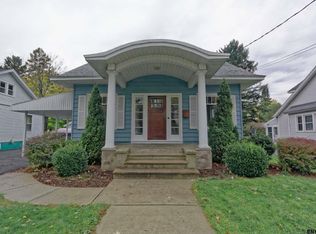 109 Sacandaga Rd, Scotia, NY 12302