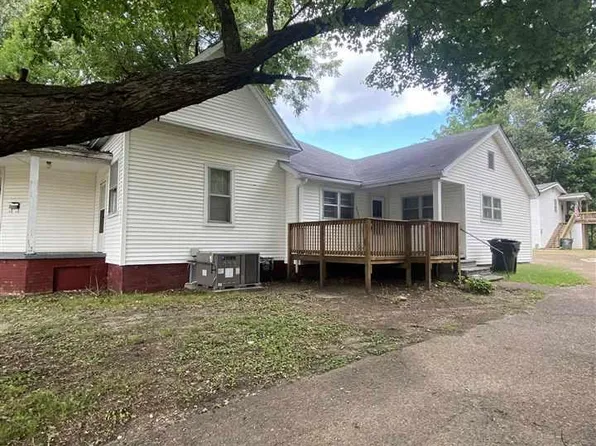 204 Elm St, Martin, TN 38237