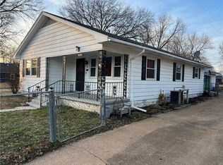 909 E 13th St, Pittsburg, KS 66762