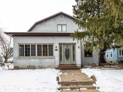 922 Lincoln Ave, Dubuque, IA, 52001