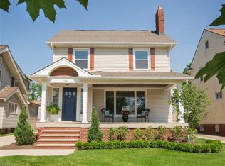 375 Cornwall Rd, Rocky River, OH 44116