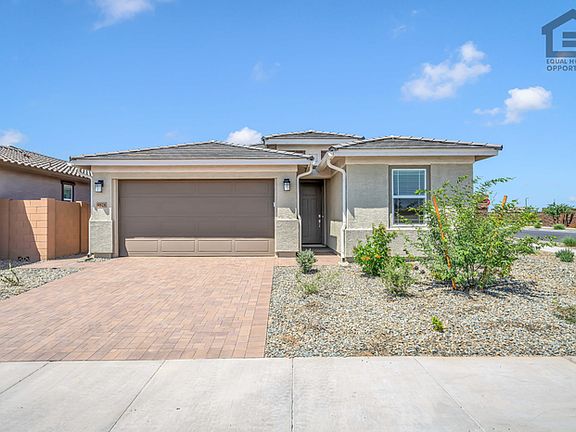 3rd image of 9828 W Mulberry Dr