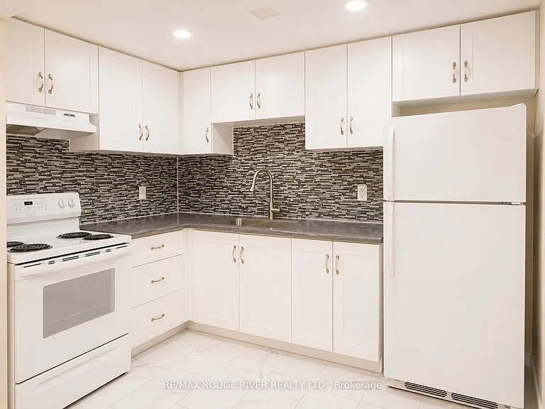 16 Dominy Dr — Photo 17