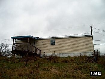 219684X-2.jpg