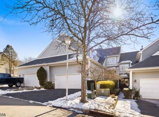 38 Ridge Dr, Montville, NJ 07045