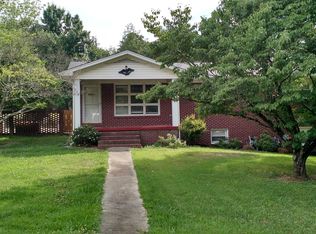 106 Southview Dr, Central, SC 29630