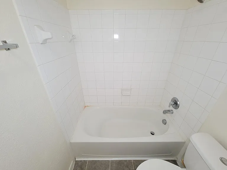 12835 Regal Oaks Bend Ln — Photo 31