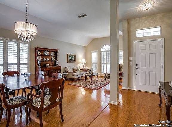 4th image of 1311 Cadley Ct
