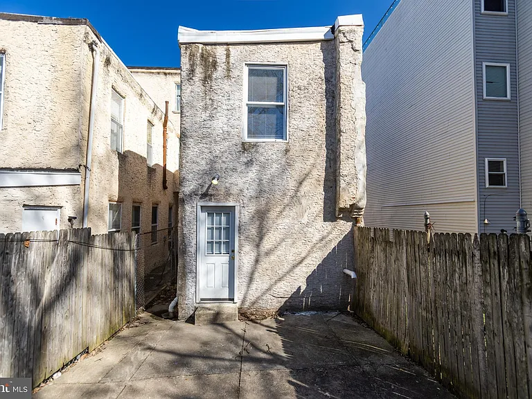 1706 N Willington St — Photo 46