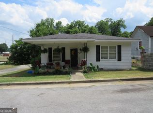 210 Merritts Ave, Cedartown, GA 30125