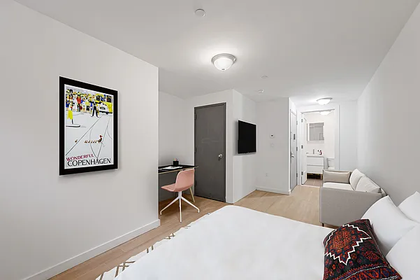 Rented by Cooper & Cooper Real Estate | media 23