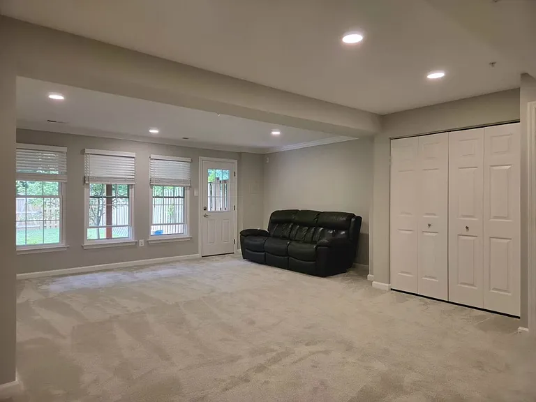 4613 Ripley Manor Ter — Photo 30