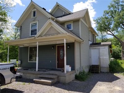 1094 County Road 8, Farmington, NY, 14425