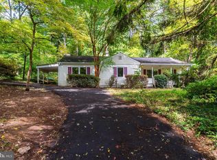 3618 Woodburn Rd, Annandale, VA 22003