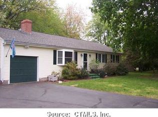 61 University Ave, East Hartford, CT 06108