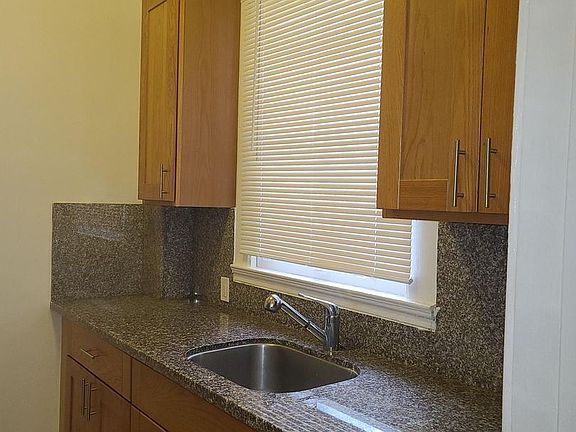 2nd image of 174 Turk St #204