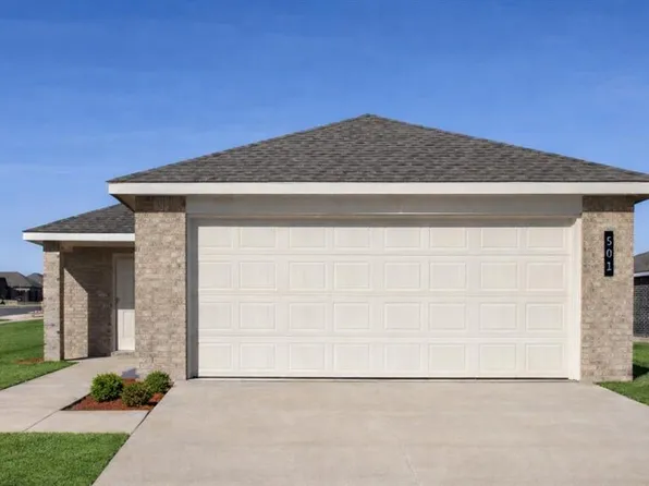 501 Saint Charles Pl, Newcastle, OK 73065