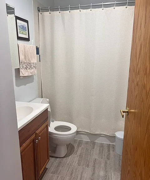 212 S Leavitt St #2 — Photo 2