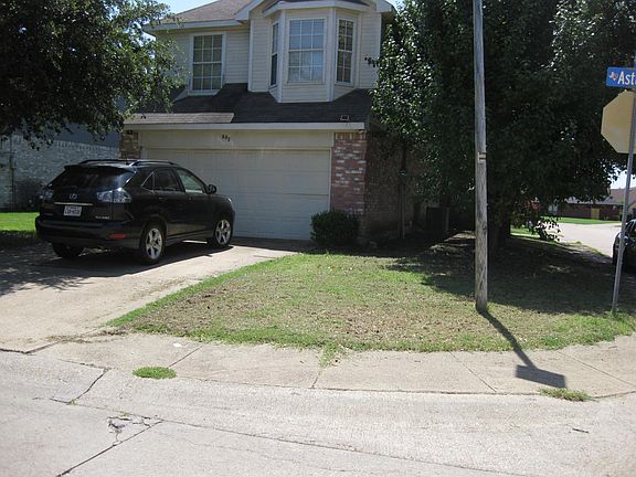 2nd image of 807 Astaire Ave