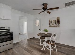 541 NW Lorna St #541, Burleson, TX 76028