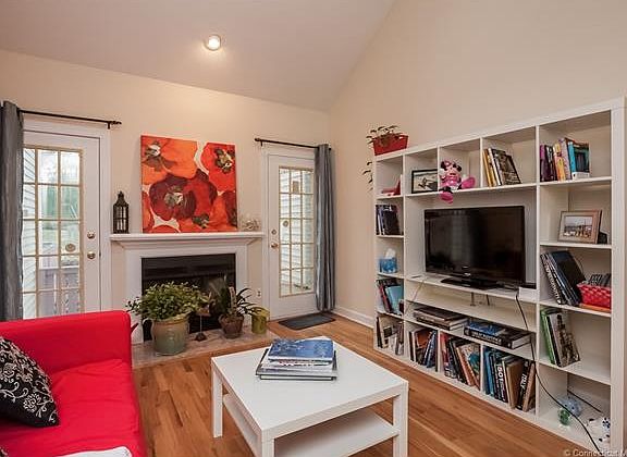 3rd image of 136 Turtle Bay Dr #136