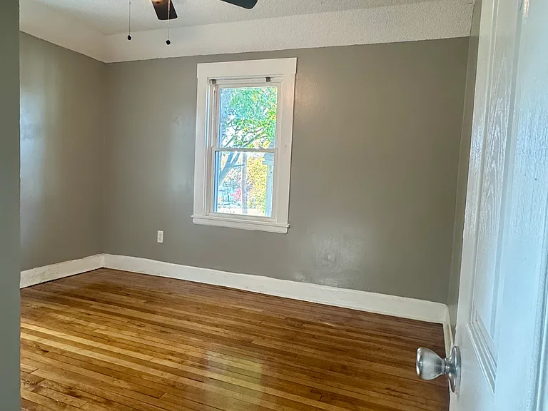 70 Beech St #2 — Photo 9