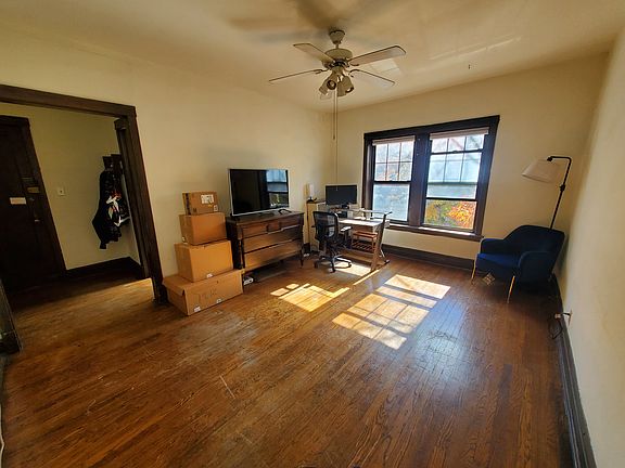 2nd image of 1442 W Berteau Ave #2