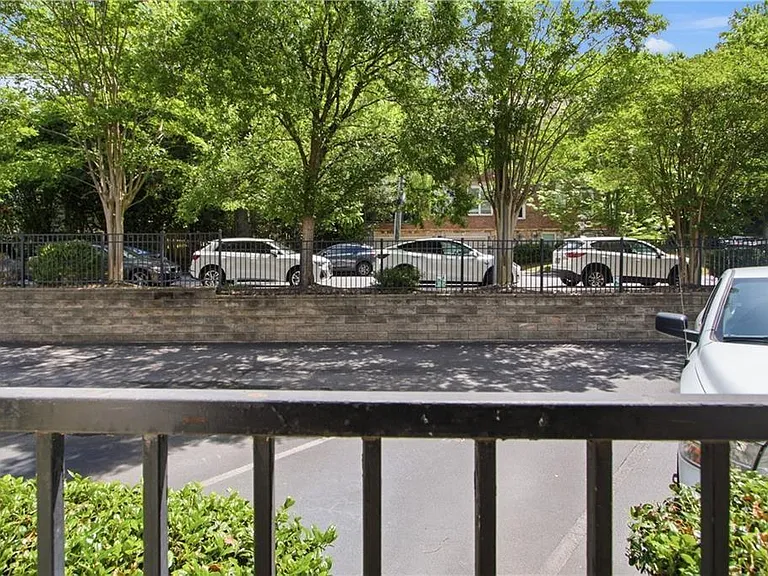 48 Peachtree Ave #200 — Photo 14