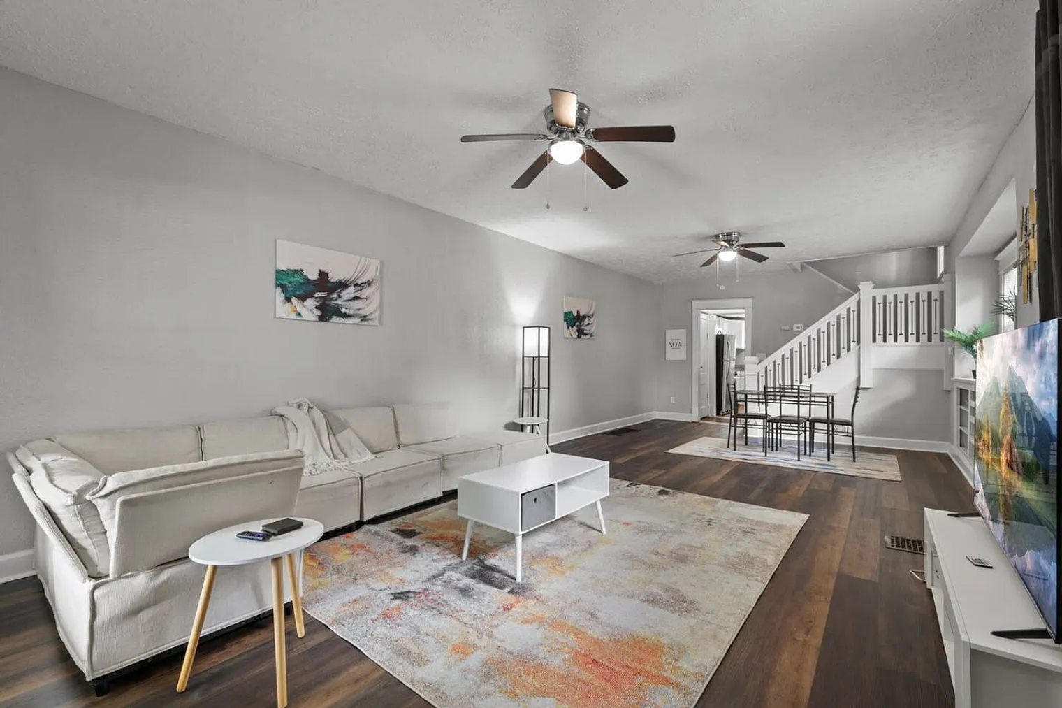 3 bed, 2.0 bath, 1614 sqft, $2,218 — Photo 1