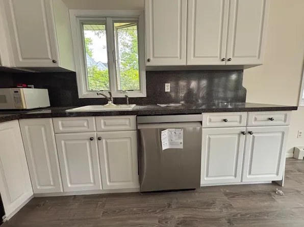 970 Bard Ave #2, Staten Island, NY 10301
