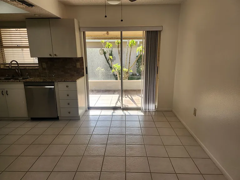 749 N Jefferson Ave #749 — Photo 8