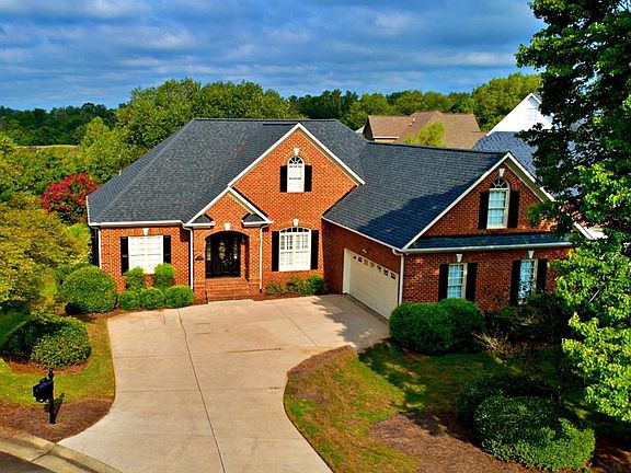 2nd image of 3002 Glen Chase Ct