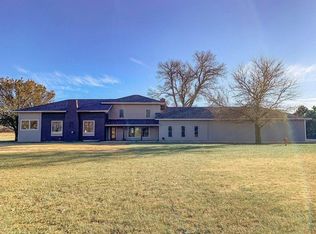 1207 M Rd, Larned, KS 67550