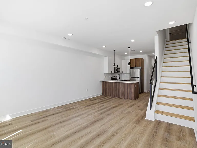 2532 N 11th St #2 — Photo 9