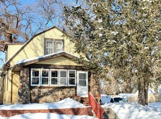 2143 Reaney Ave, Saint Paul, MN 55119