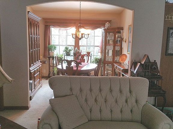 Livingroom/ dining room