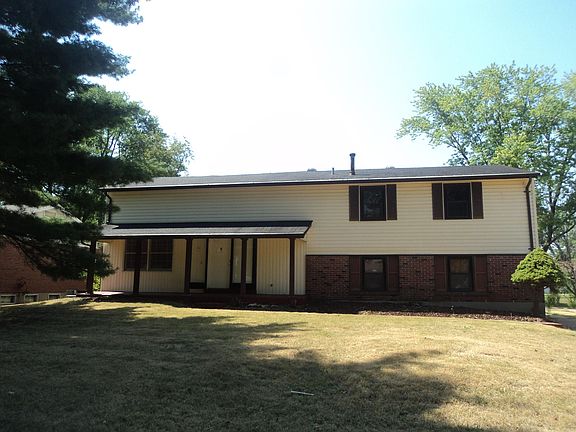 4th image of 2114 Greenheath Dr