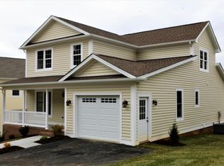 208 Bell Creek Dr, Staunton, VA 24401