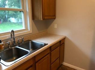 1033 Calumett Dr, Cedar Falls, IA 50613