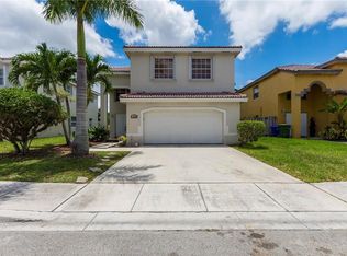 1498 SW 106th Ave, Hollywood, FL 33025