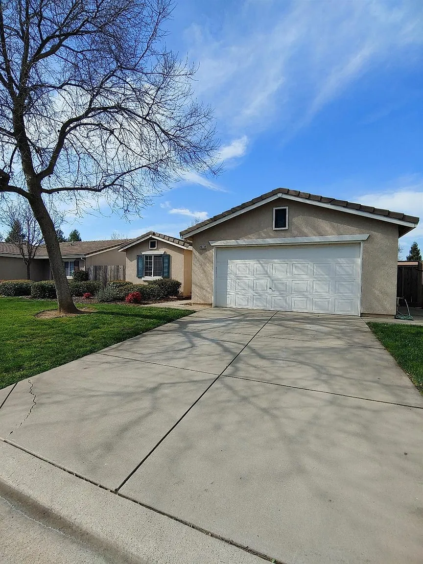 10739 Ivoryton Way photo 1