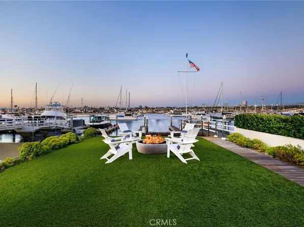 928 E Balboa Blvd, Newport Beach, CA 92661