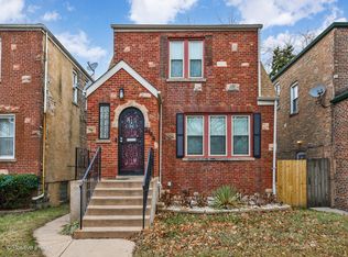 2448 W 83rd St, Chicago, IL 60652