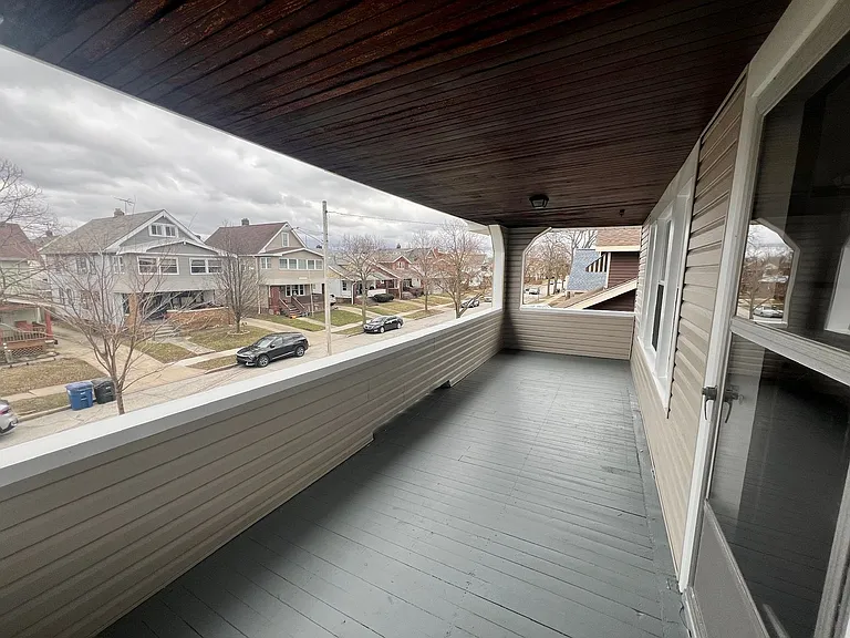 2068 Waterbury Rd — Photo 8